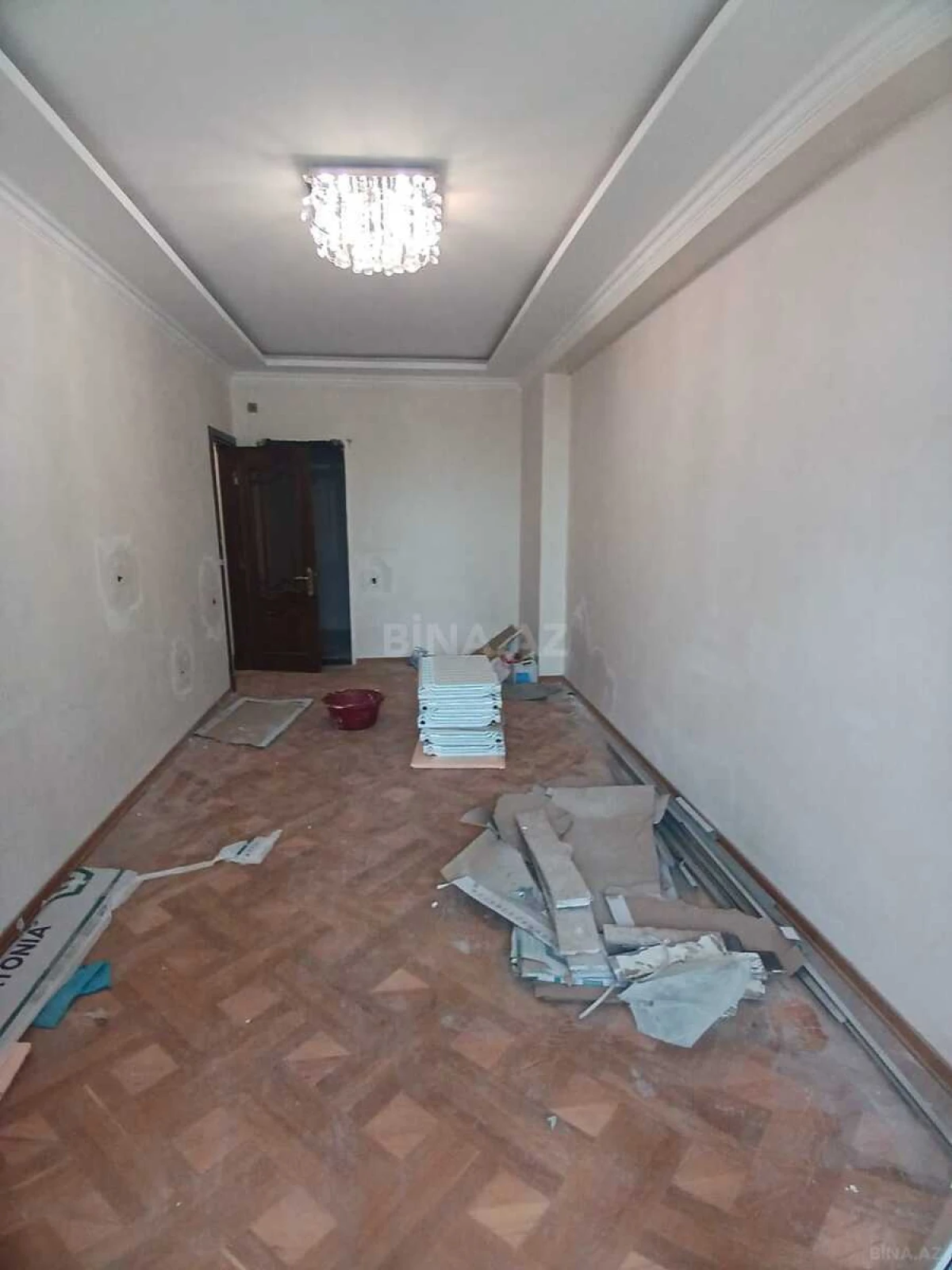 Satılır 3 otaqlı mənzil 154 m²