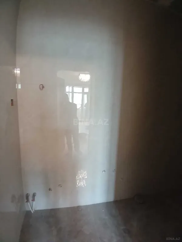 Satılır 3 otaqlı mənzil 154 m²