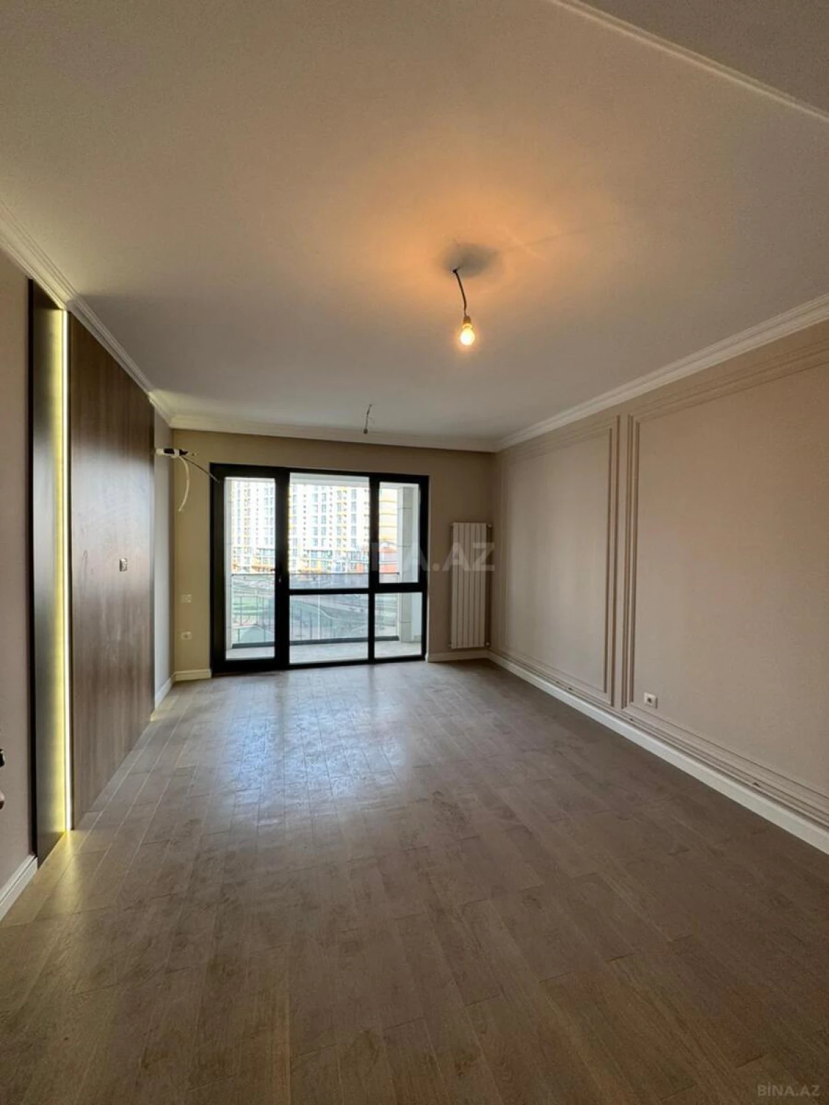 Satılır 2 otaqlı mənzil 62 m²