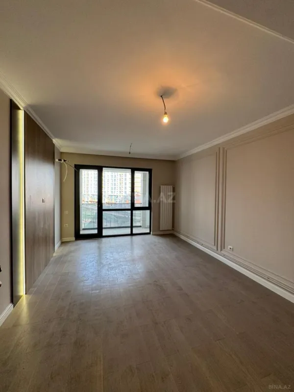 Satılır 2 otaqlı mənzil 62 m²