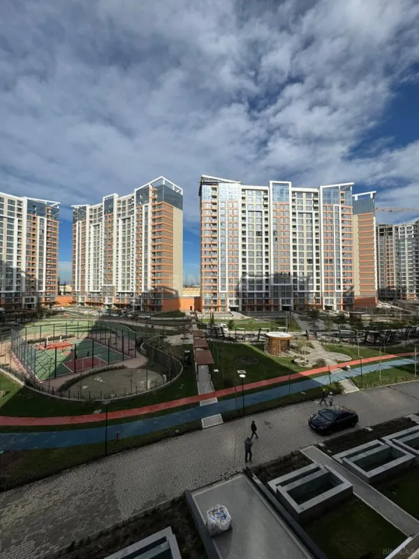 Satılır 2 otaqlı mənzil 62 m²