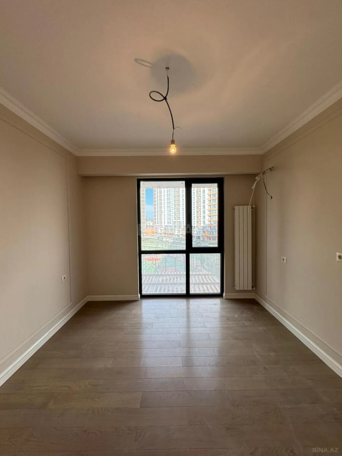 Satılır 2 otaqlı mənzil 62 m²