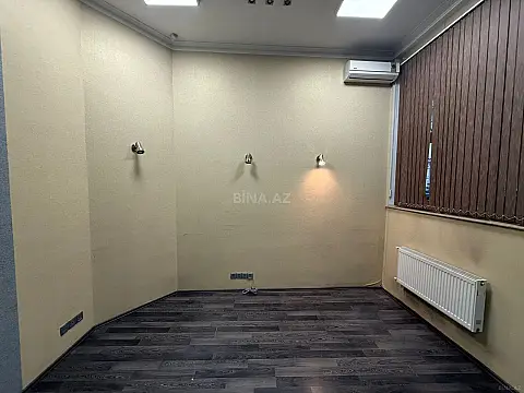 Kirayə verilir 5 otaqlı ofis 120 m²