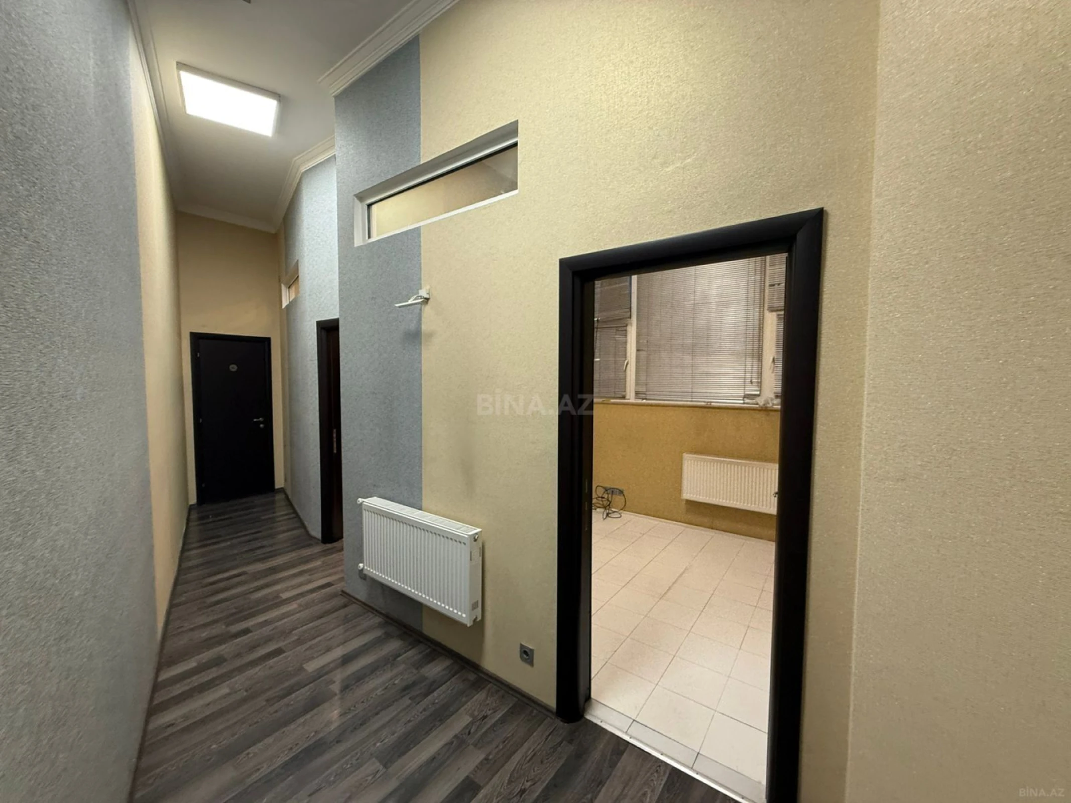 Kirayə verilir 5 otaqlı ofis 120 m²