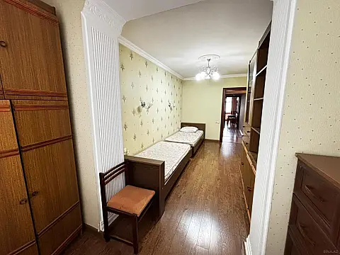 Kirayə verilir 3 otaqlı mənzil 75 m²