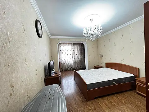 Kirayə verilir 3 otaqlı mənzil 75 m² — Bakı 3 otaq 75.00 m²