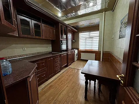 Kirayə verilir 3 otaqlı mənzil 75 m²