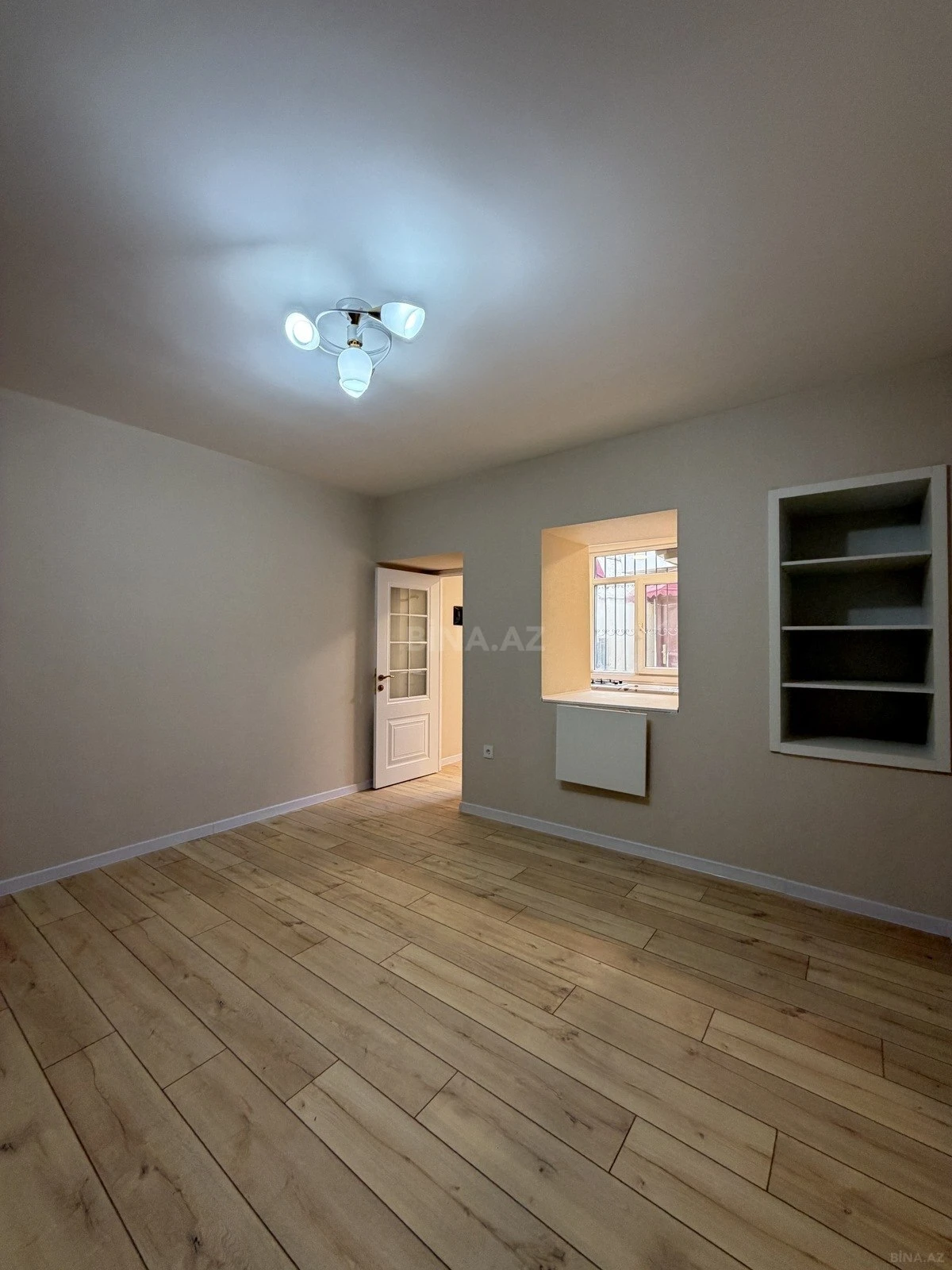 Satılır 1 otaqlı mənzil 27 m²