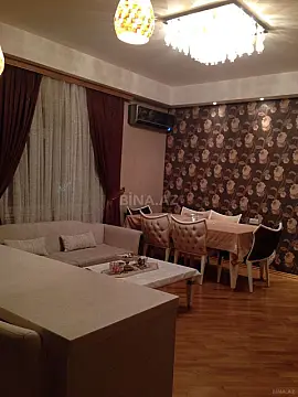 Satılır 3 otaqlı mənzil 127 m²