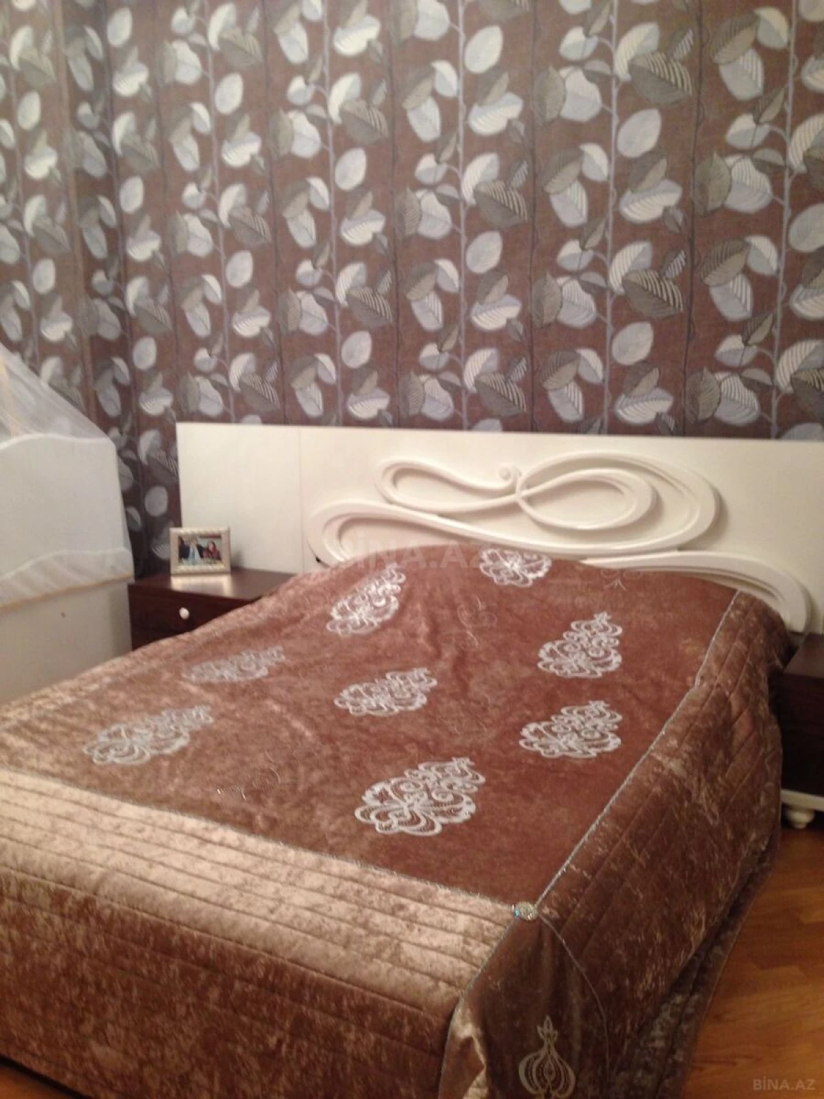 Satılır 3 otaqlı mənzil 127 m²