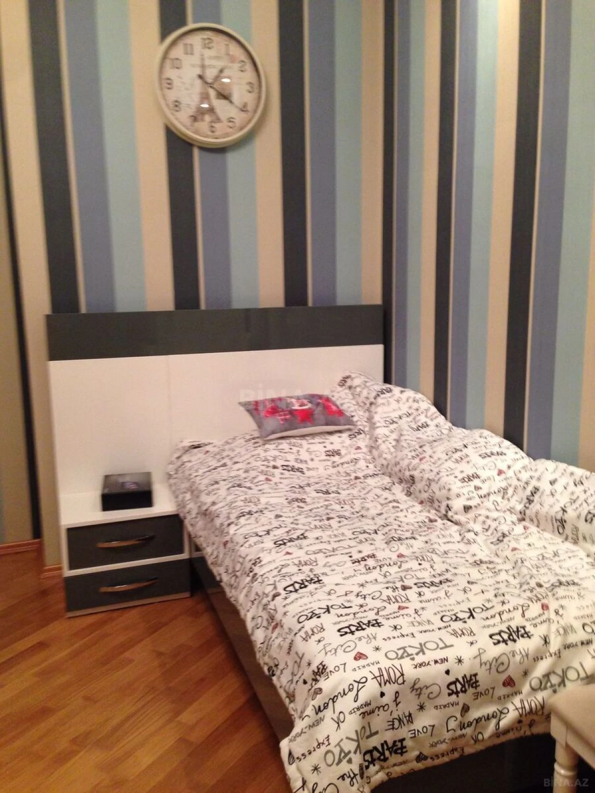 Satılır 3 otaqlı mənzil 127 m²