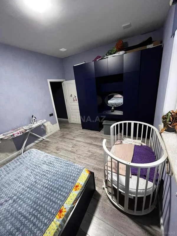 Satılır 2 otaqlı mənzil 90 m²