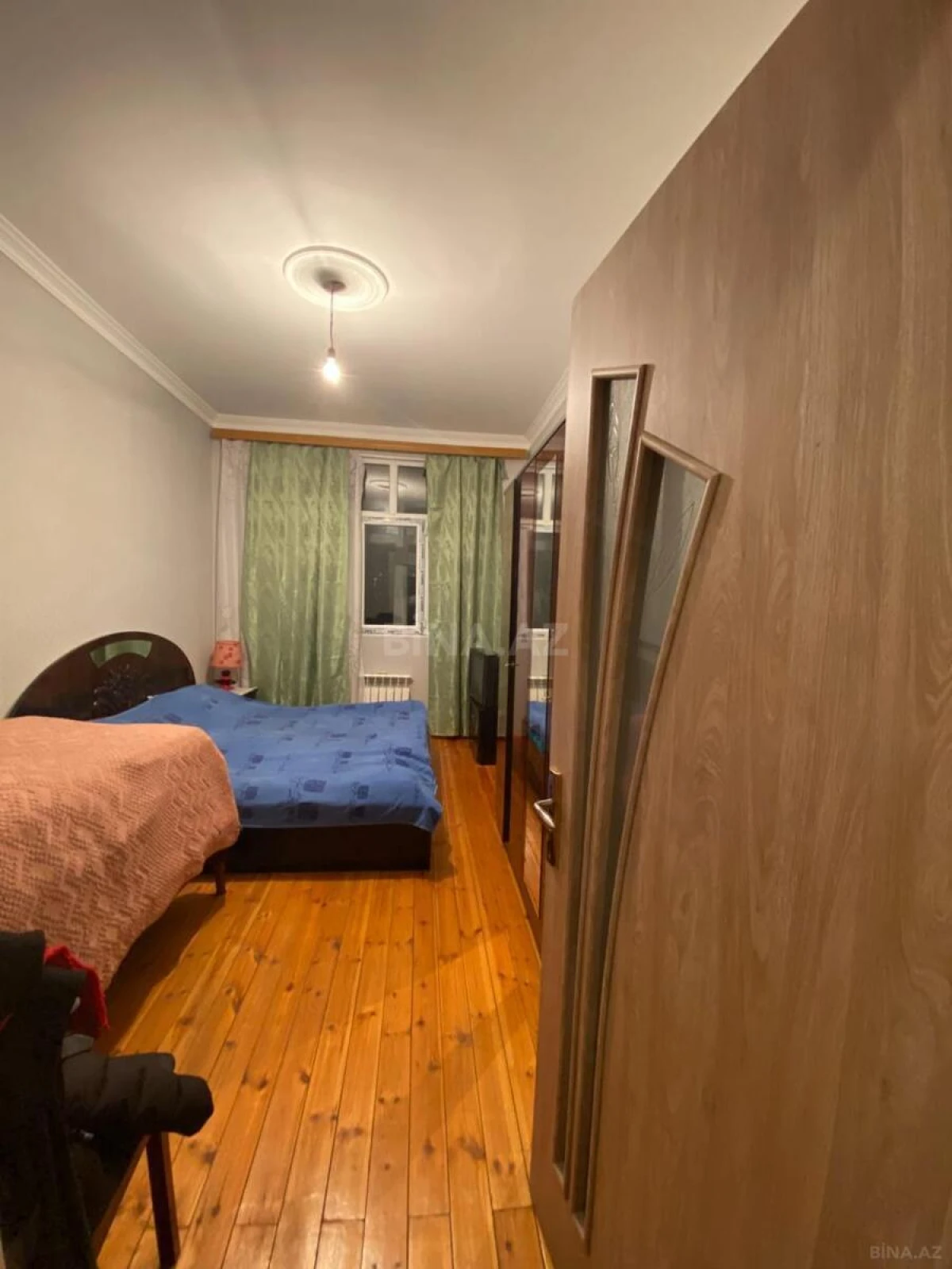 Satılır 2 otaqlı mənzil 75 m²