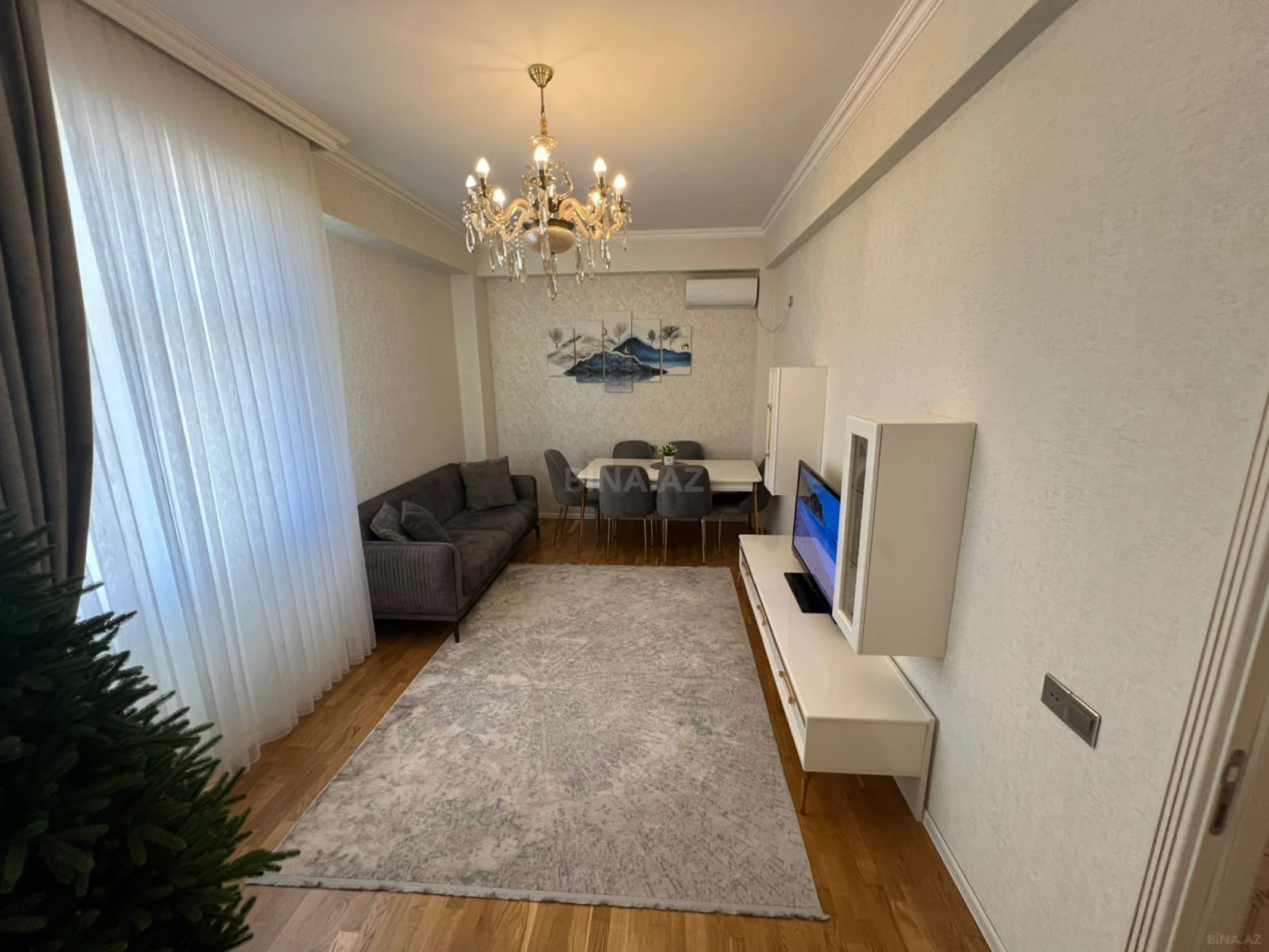 Satılır 2 otaqlı mənzil 65 m²