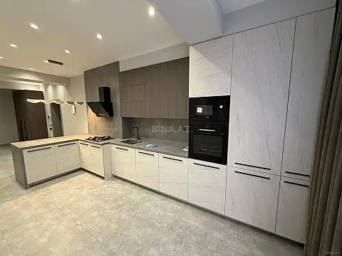 Satılır 2 otaqlı mənzil 105 m²