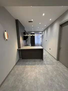 Satılır 2 otaqlı mənzil 105 m²