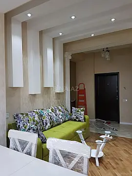 Kirayə verilir 2 otaqlı mənzil 53 m²