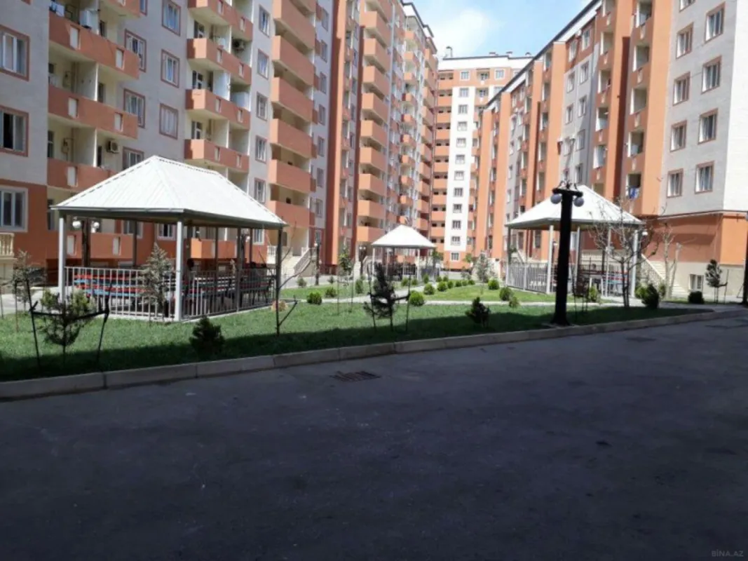 Satılır 2 otaqlı mənzil 65 m²
