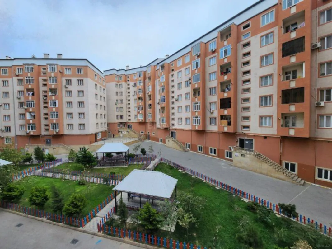Satılır 2 otaqlı mənzil 65 m²