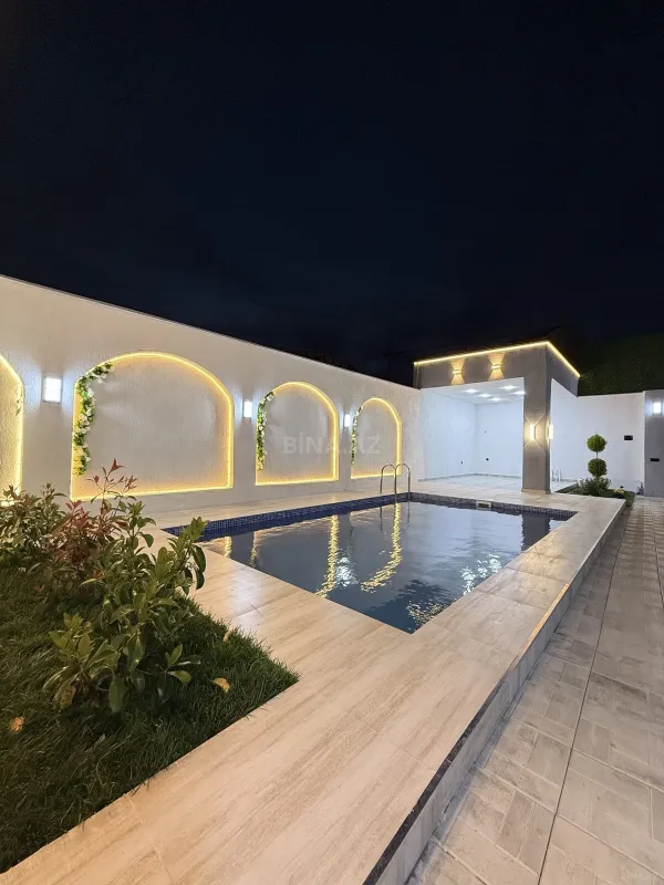 Satılır 4 otaqlı həyət evi 155 m²