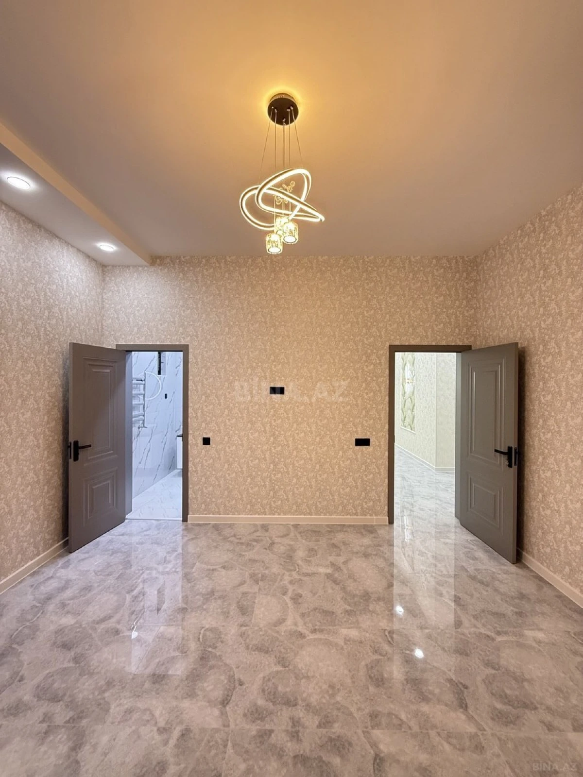 Satılır 4 otaqlı həyət evi 155 m²