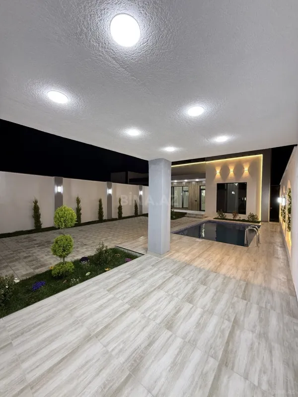 Satılır 4 otaqlı həyət evi 155 m²