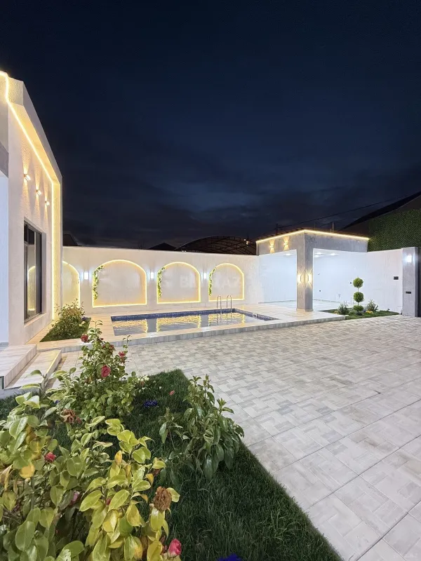 Satılır 4 otaqlı həyət evi 155 m²