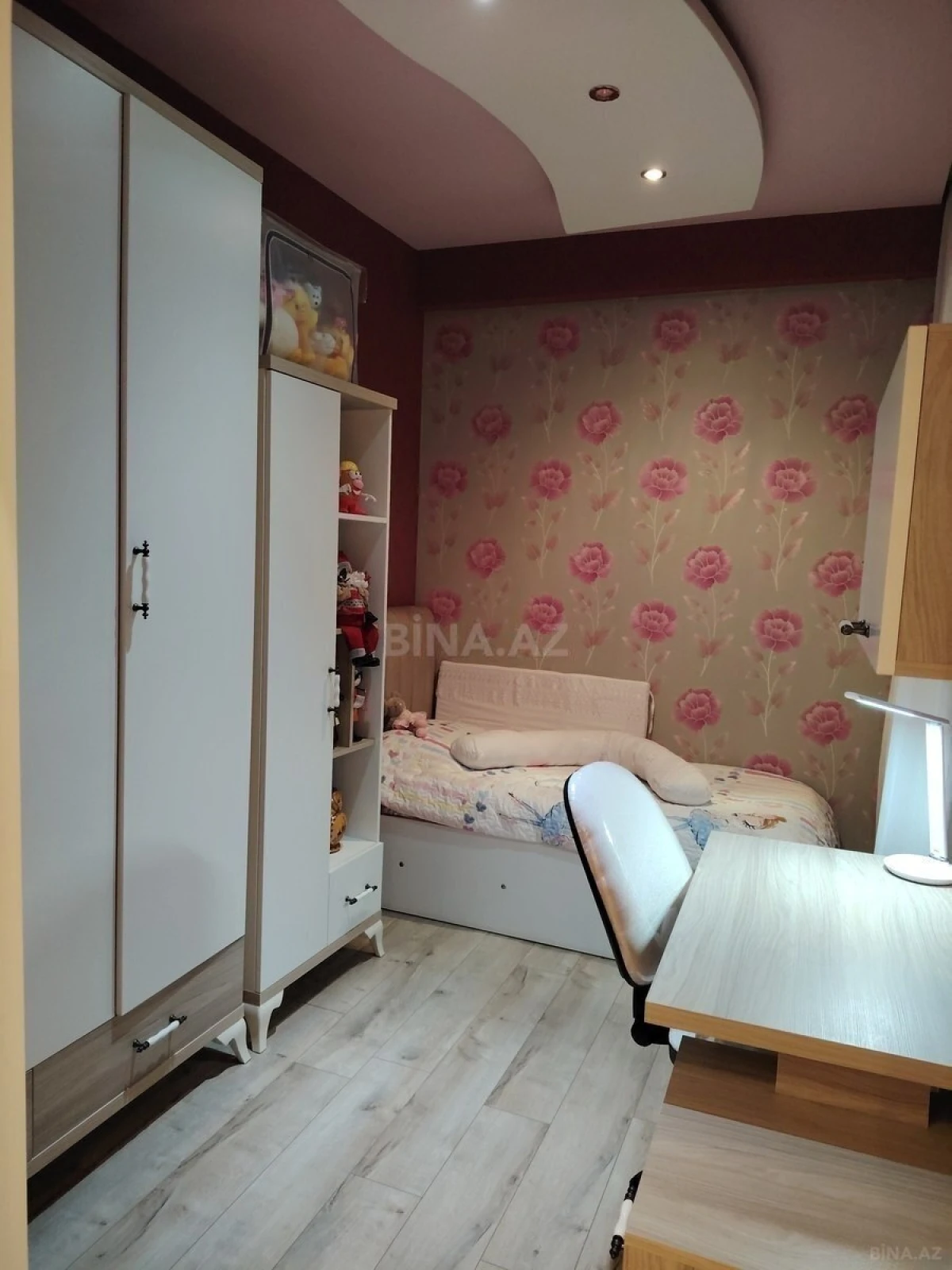 Satılır 3 otaqlı mənzil 70 m²