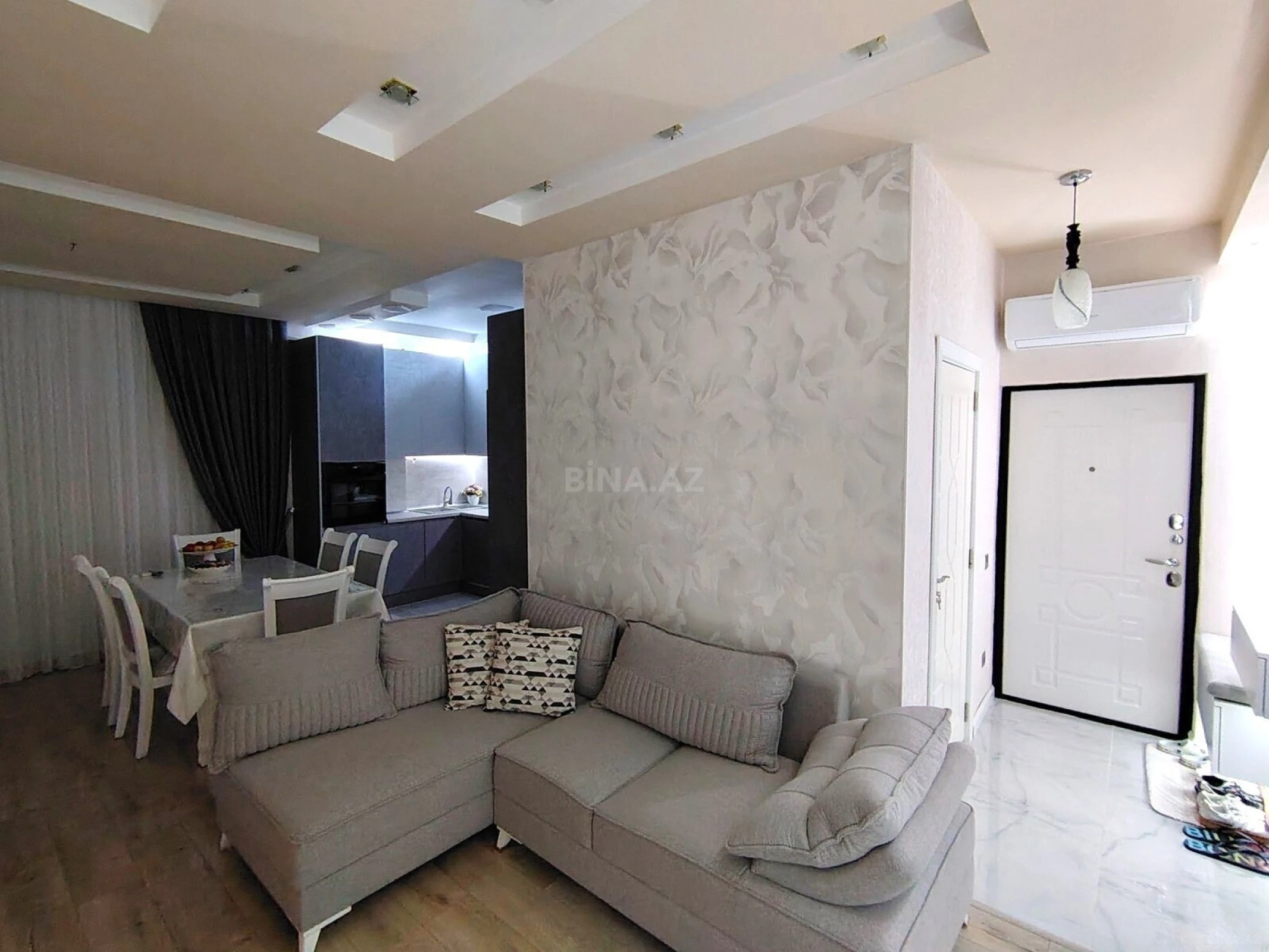 Satılır 3 otaqlı mənzil 70 m²