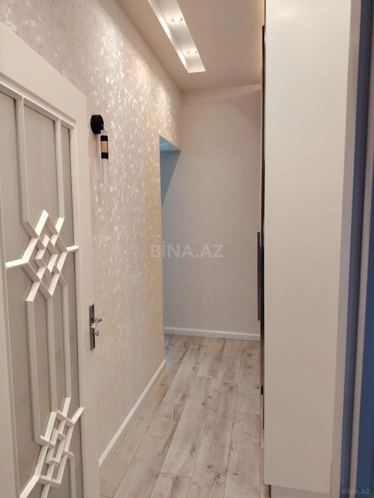 Satılır 3 otaqlı mənzil 70 m²