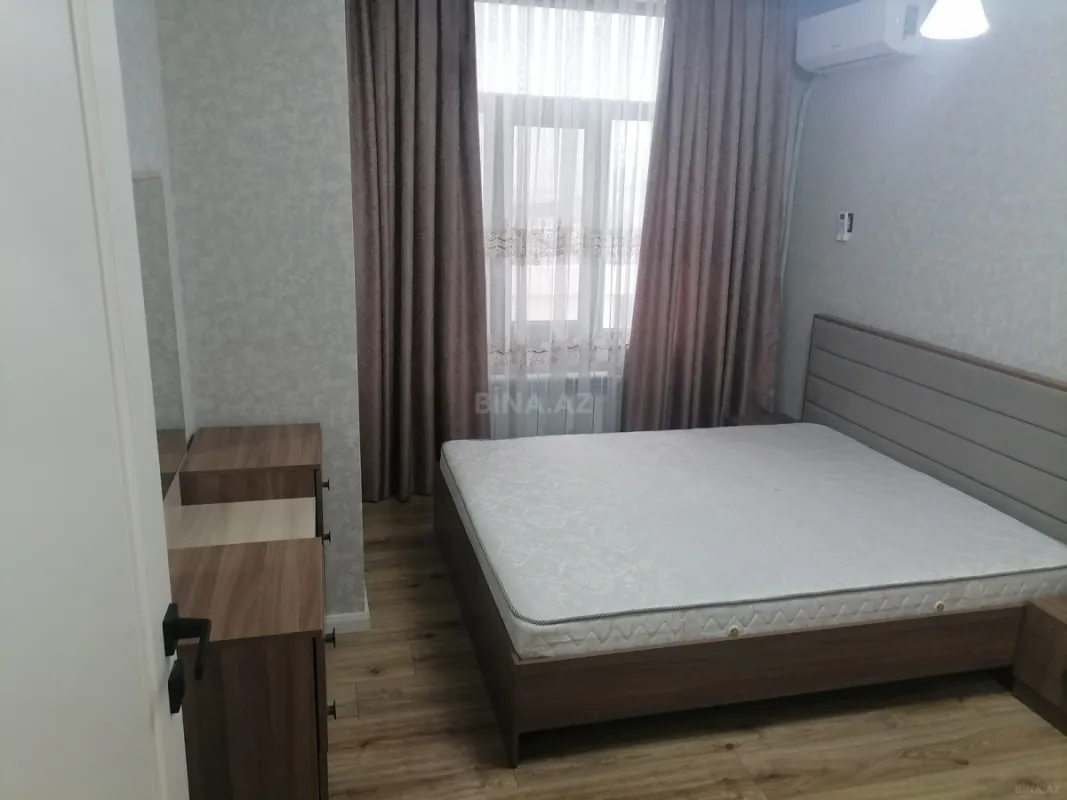 Kirayə verilir 2 otaqlı mənzil 68 m²