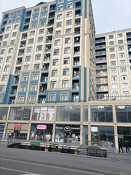 Kirayə verilir 2 otaqlı mənzil 68 m²