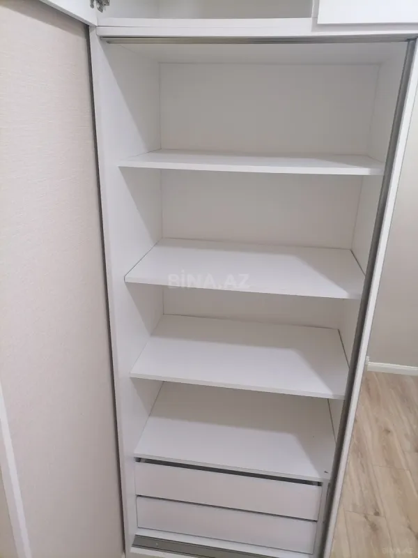 Kirayə verilir 2 otaqlı mənzil 68 m²