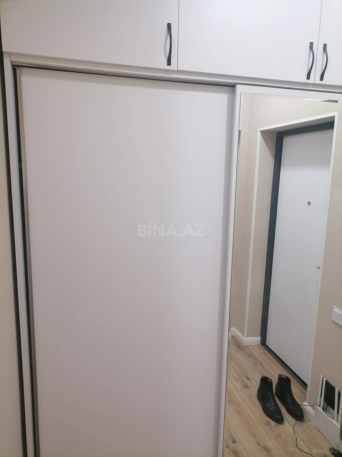 Kirayə verilir 2 otaqlı mənzil 68 m²