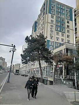 Kirayə verilir 2 otaqlı mənzil 68 m²