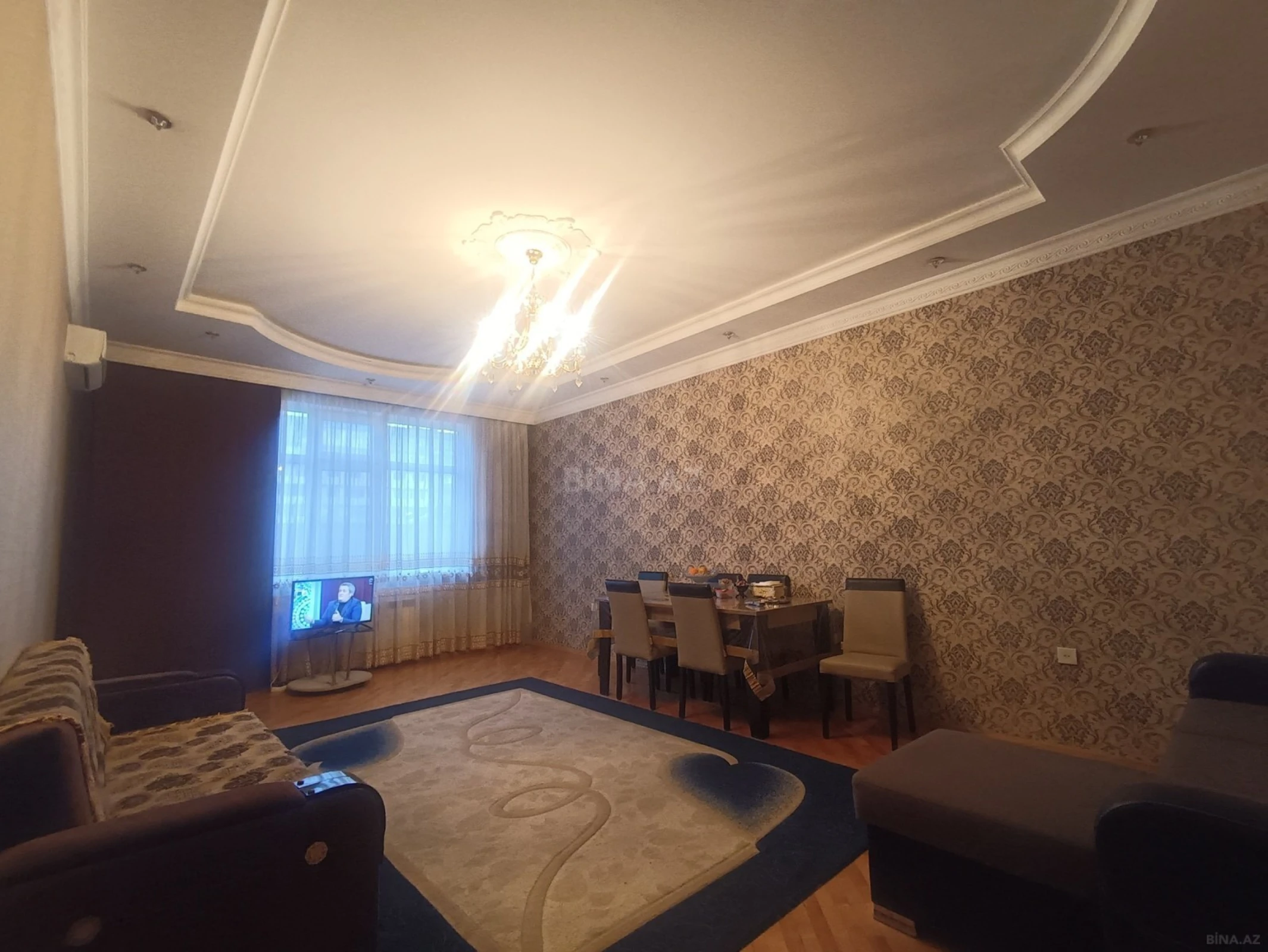 Satılır 2 otaqlı mənzil 100 m²