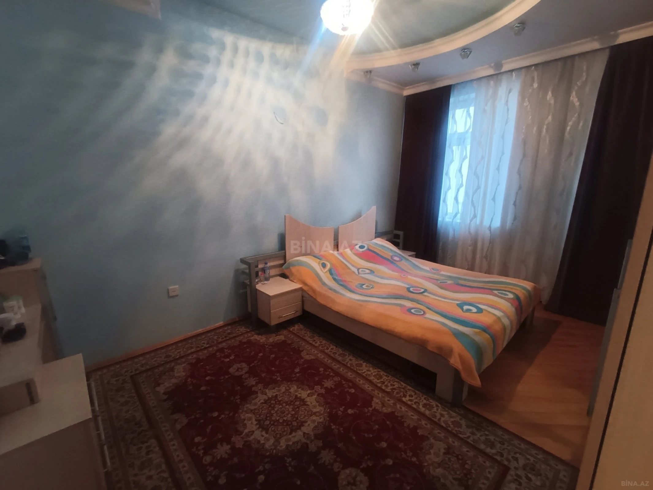 Satılır 2 otaqlı mənzil 100 m²