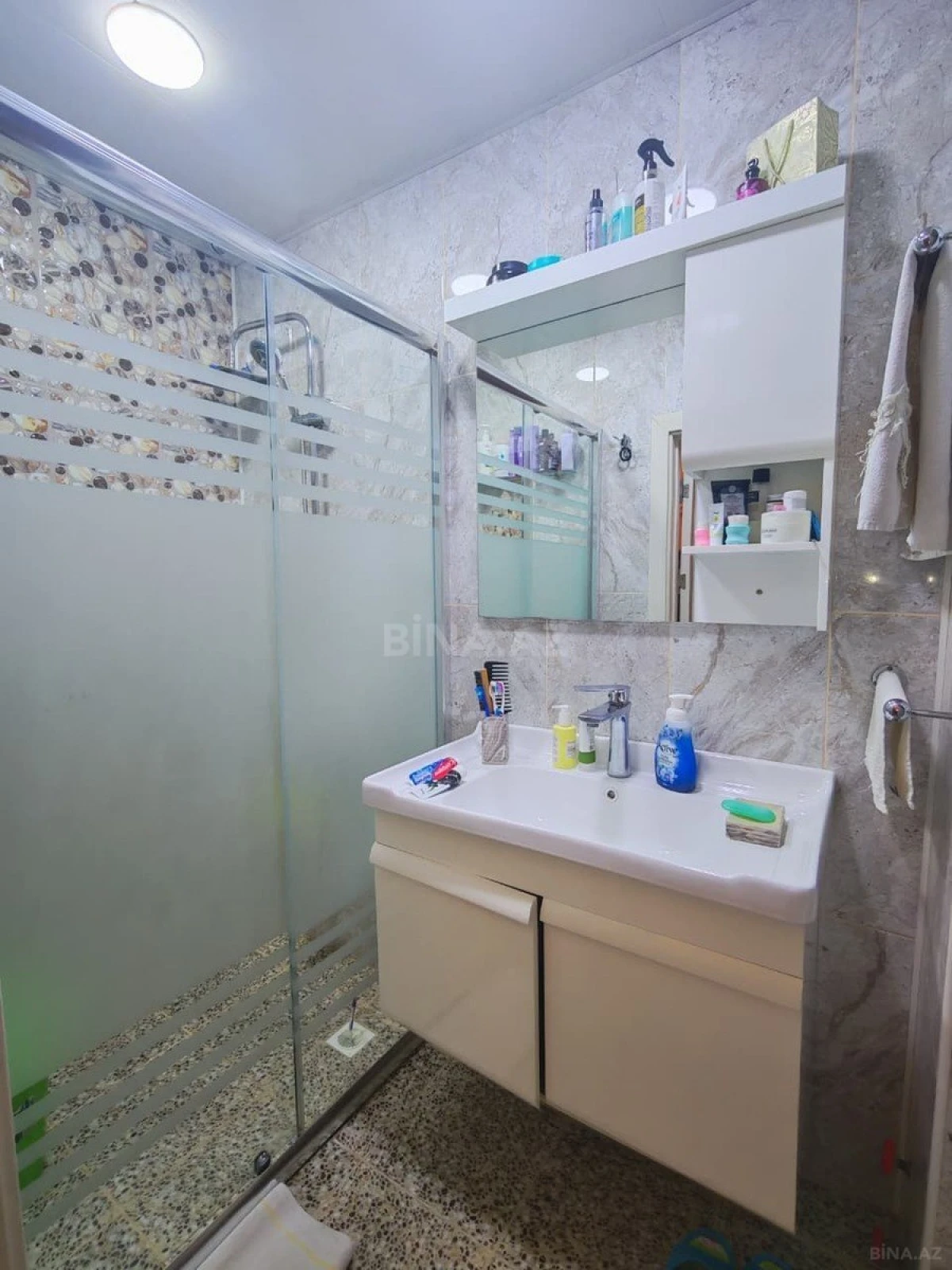 Satılır 3 otaqlı mənzil 80 m²