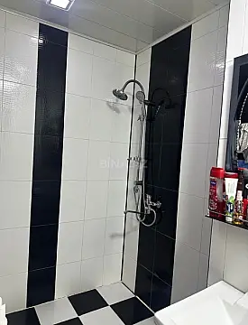 Satılır 2 otaqlı mənzil 90 m²