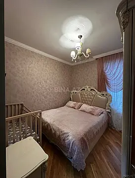Satılır 2 otaqlı mənzil 90 m²