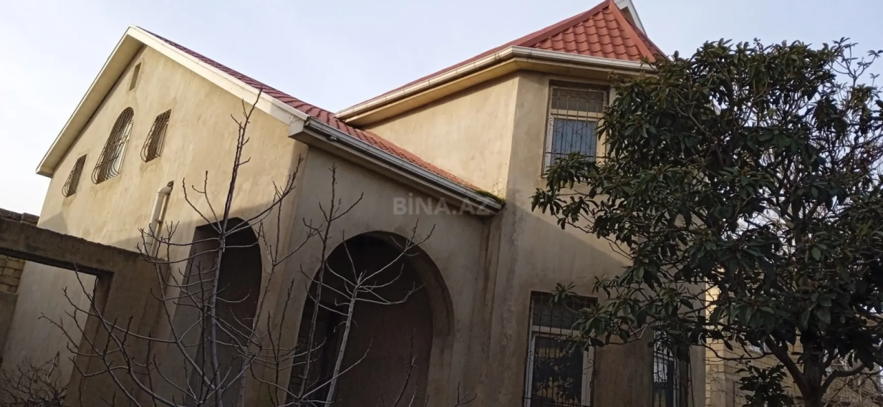 Satılır 4 otaqlı həyət evi 153 m²