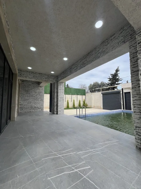 Satılır 4 otaqlı həyət evi 150 m²