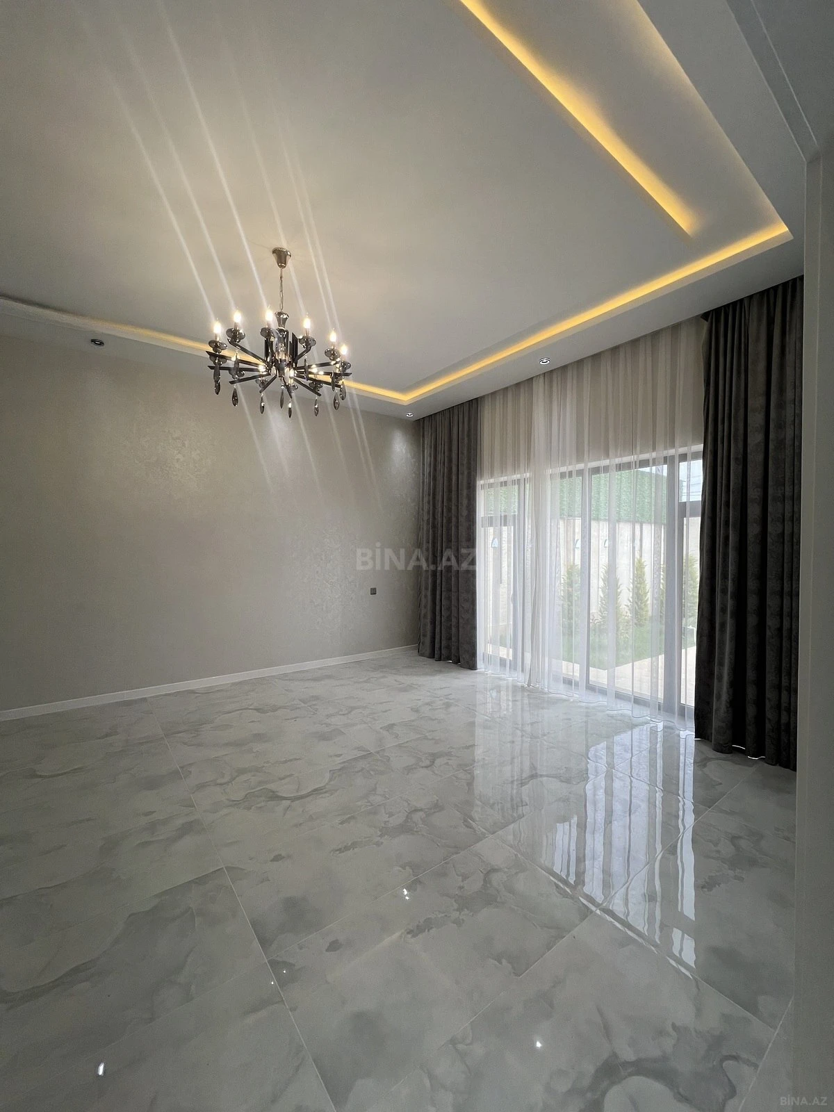 Satılır 4 otaqlı həyət evi 150 m²