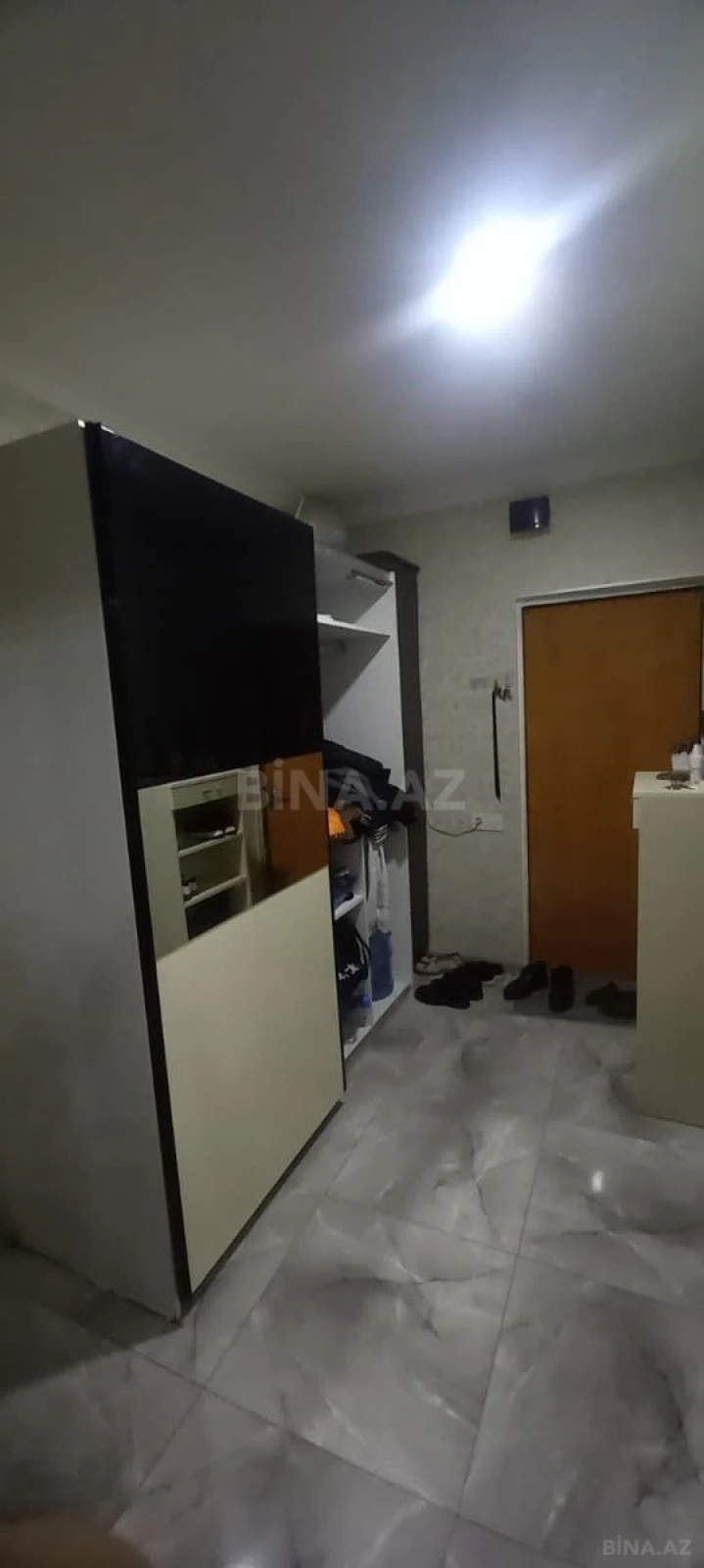 Kirayə verilir 4 otaqlı mənzil 90 m²