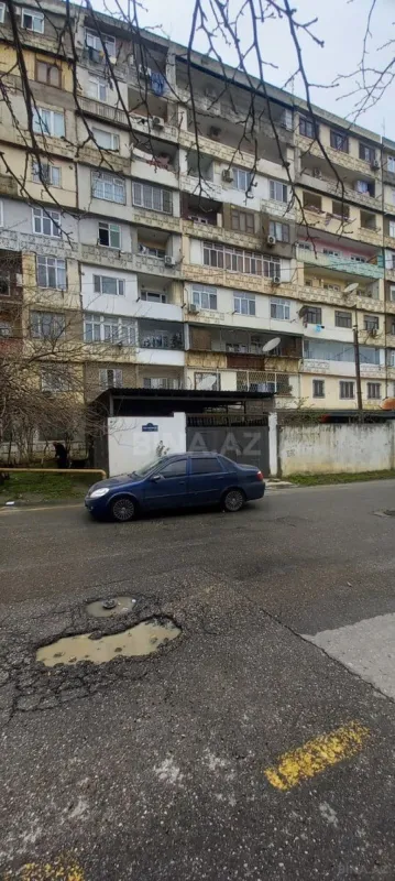 Kirayə verilir 4 otaqlı mənzil 90 m²