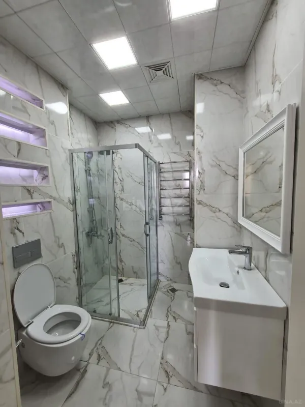 Kirayə verilir 3 otaqlı mənzil 120 m²