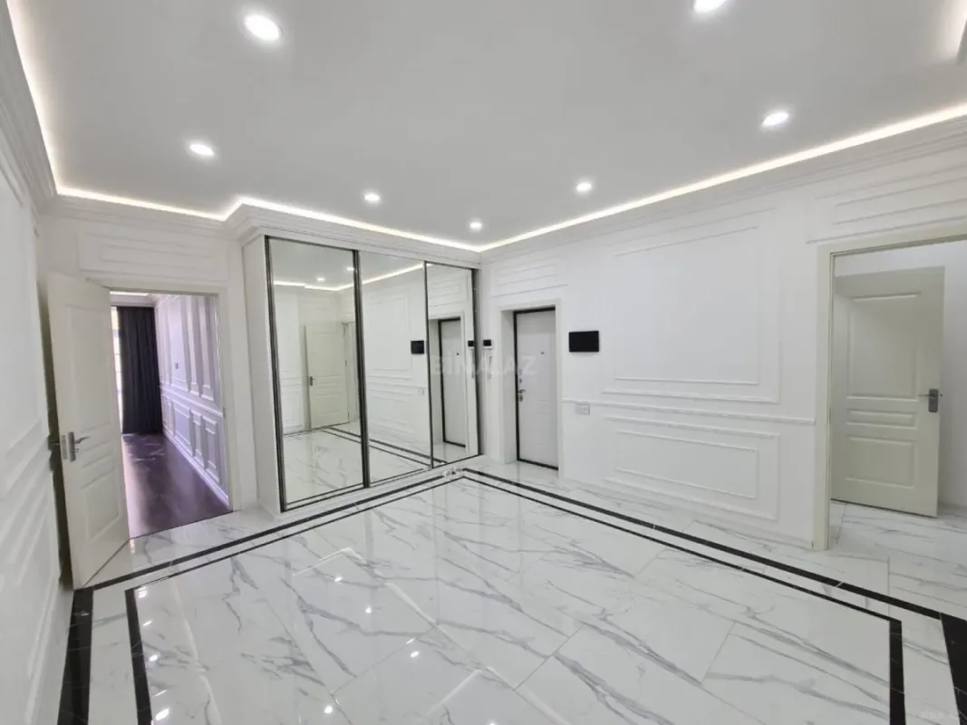 Kirayə verilir 3 otaqlı mənzil 120 m²