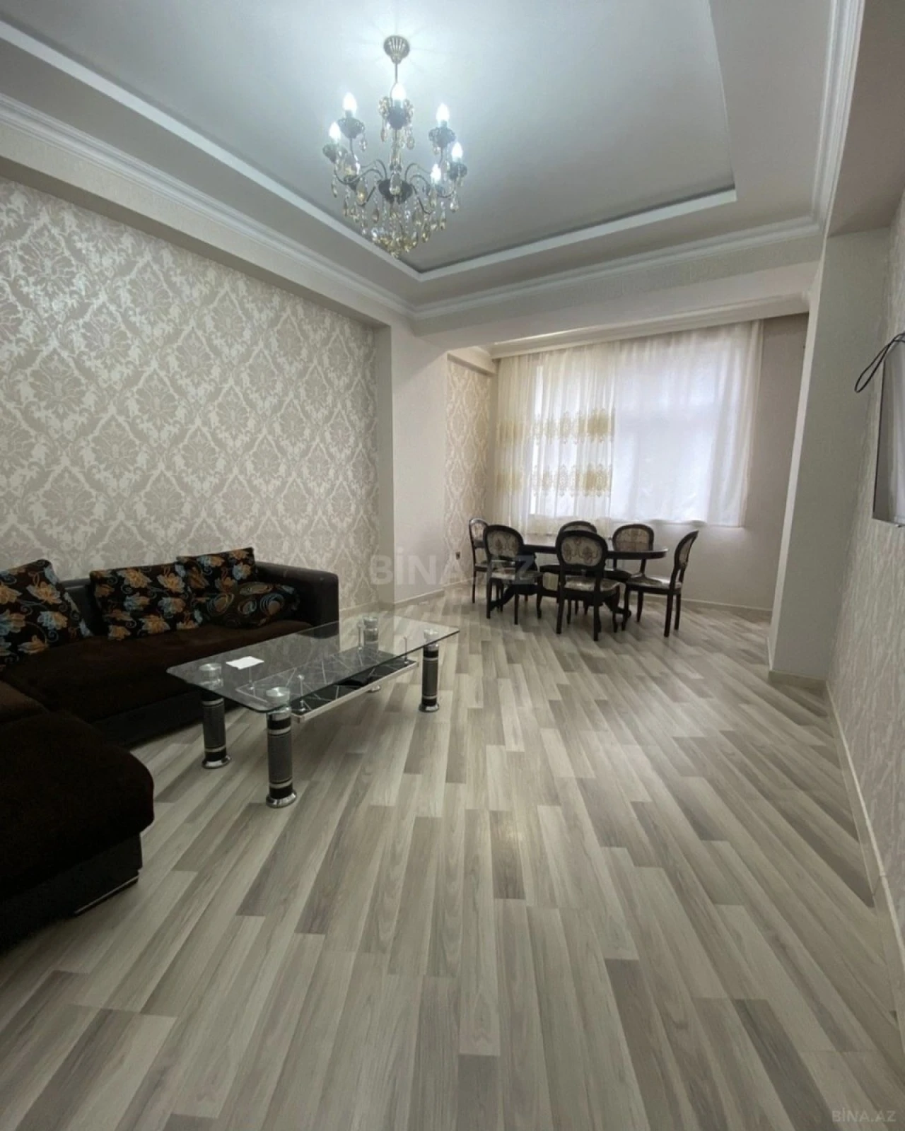Satılır 3 otaqlı mənzil 112 m²