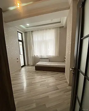 Satılır 3 otaqlı mənzil 112 m²