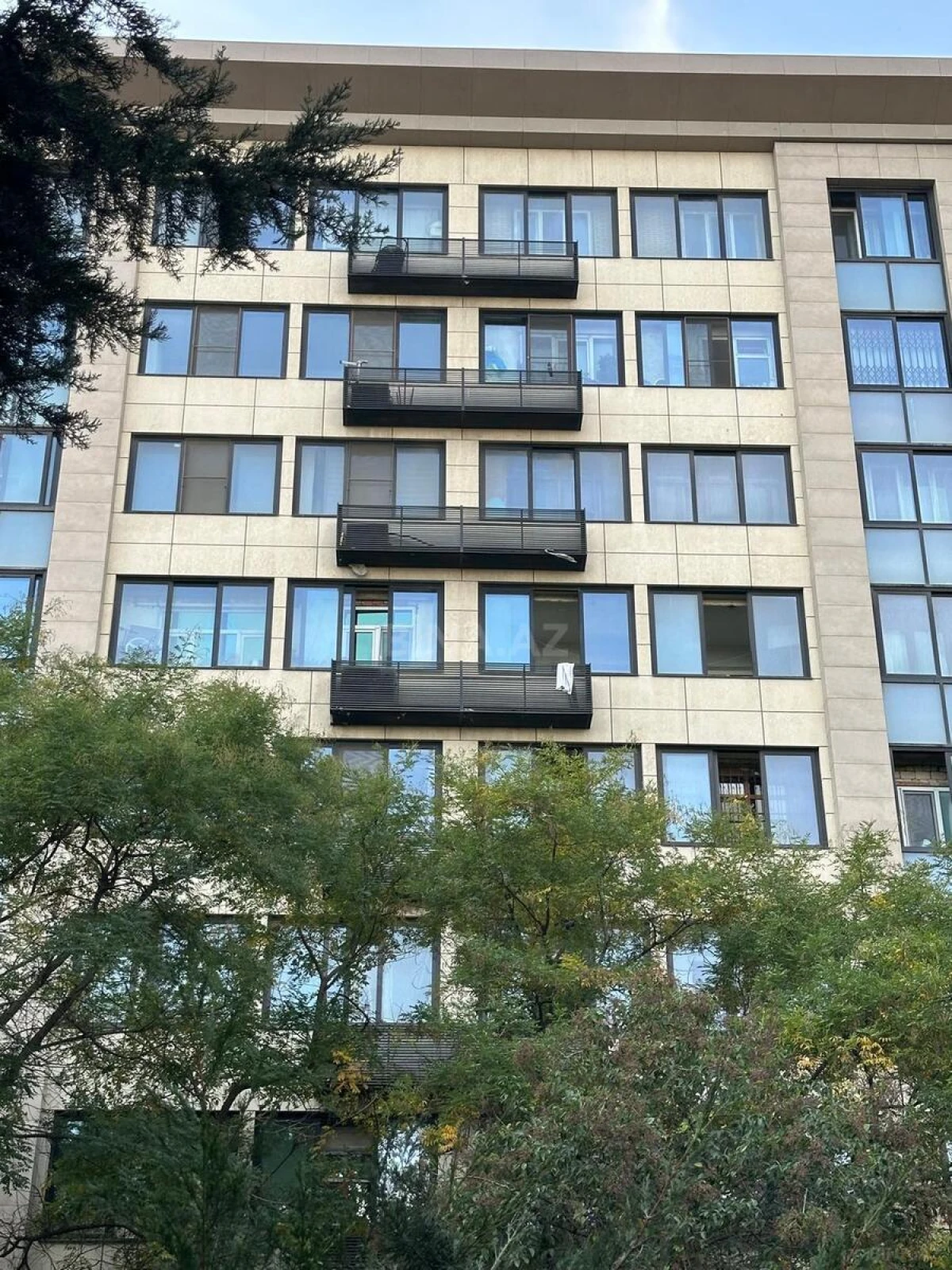 Satılır 3 otaqlı mənzil 75 m²